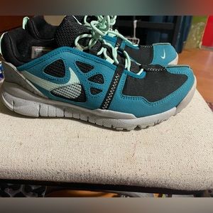 Nike men’s hiking shoes